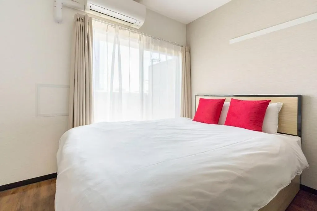 Anri Kitadume Osaka Castle Apartment 0*,