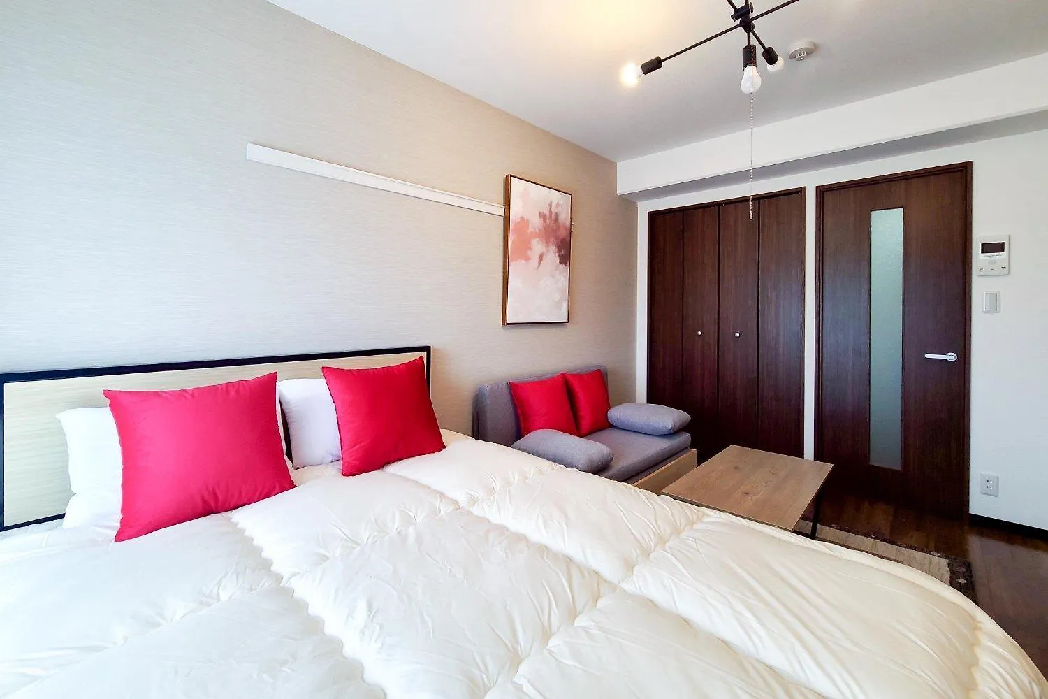 Anri Kitadume Osaka Castle Apartment Japan