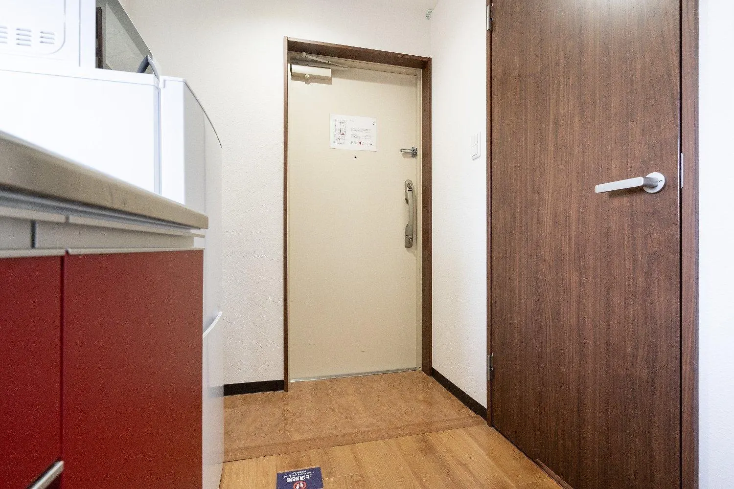 Anri Kitadume Osaka Castle Apartment