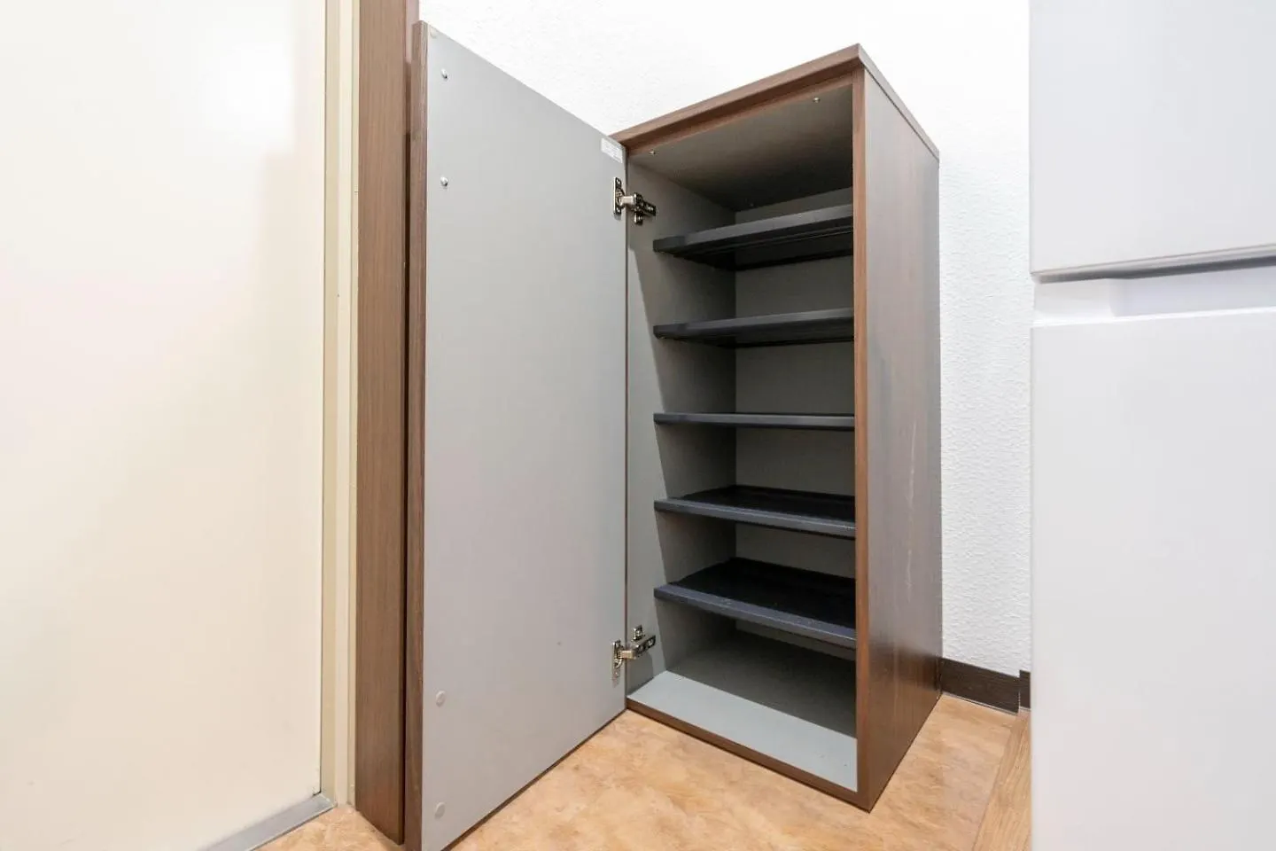 Anri Kitadume Osaka Castle Apartment Japan