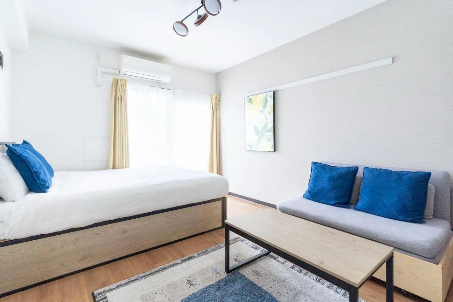 Anri Kitadume Osaka Castle Apartment